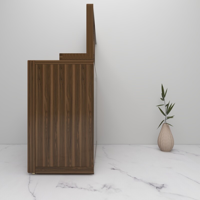 BH Engineered Classic Style Cabinet