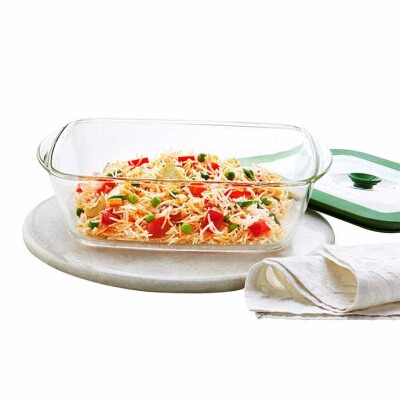 Borosil Rectangular Dish With Green Lid 2.6L
