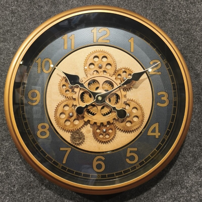 Luxury Gear Wall Clock – Gold & Black Modern Design