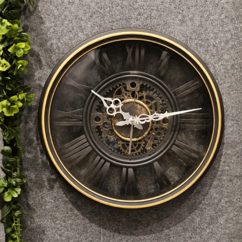 Luxury Roman Gear Wall Clock – Black Vintage Design