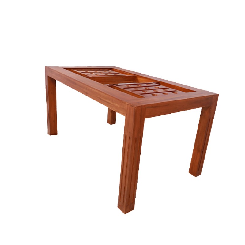 MM Dining Table